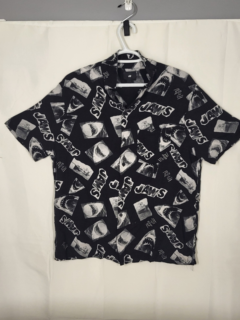H&M Black and White Jaws Print Short-Sleeve Button-Down Shirt